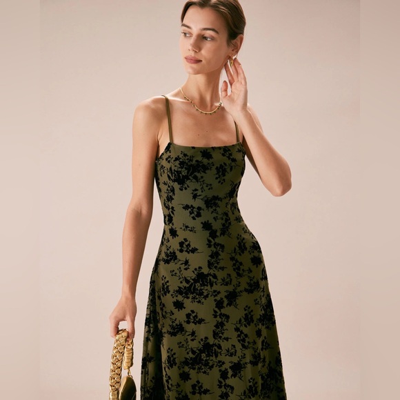 Elegant Olive Green Floral Dress - Picture 2 of 6